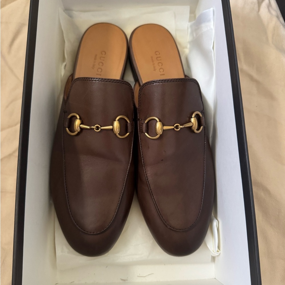 Gucci Women’s Dark Brown Leather Slip-On Loafers in Brown Size 37